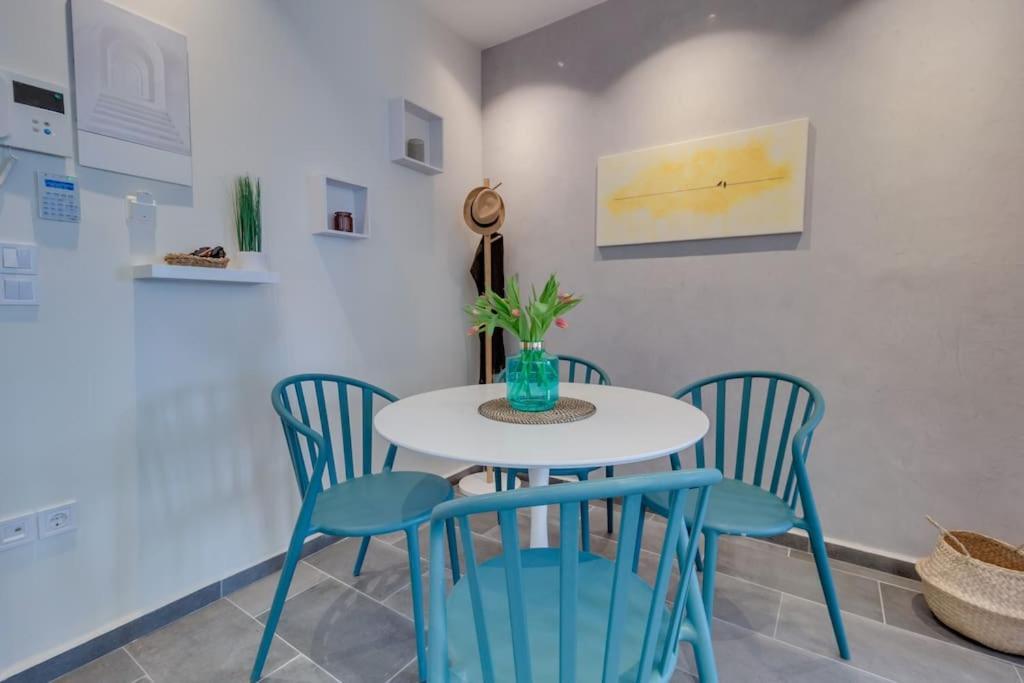 Deluxe Urban 2Br Apt By Nat. Archaelogical Museum Athen Exterior foto